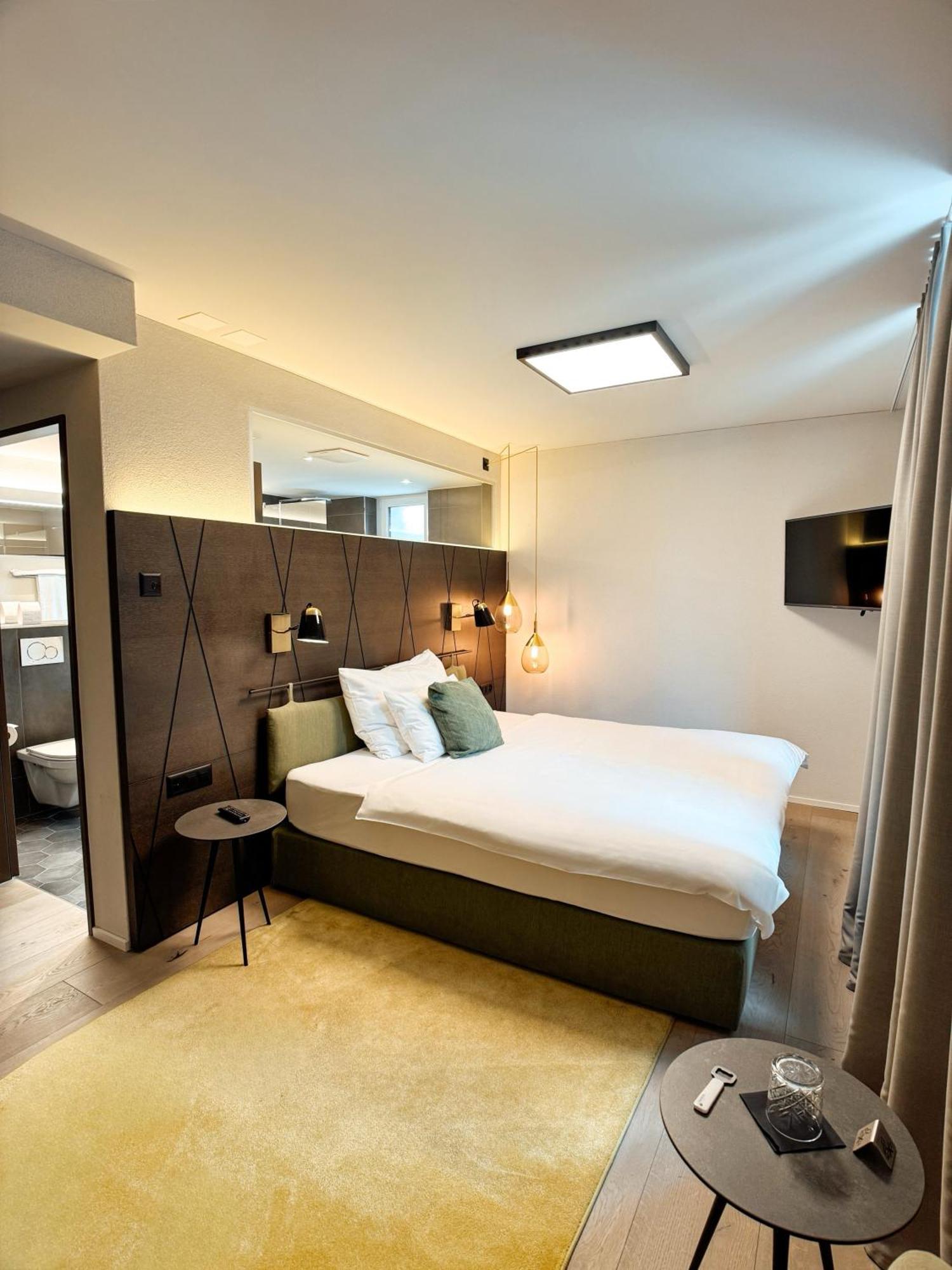 Boutique Hotel Sonne Seuzach Exterior photo